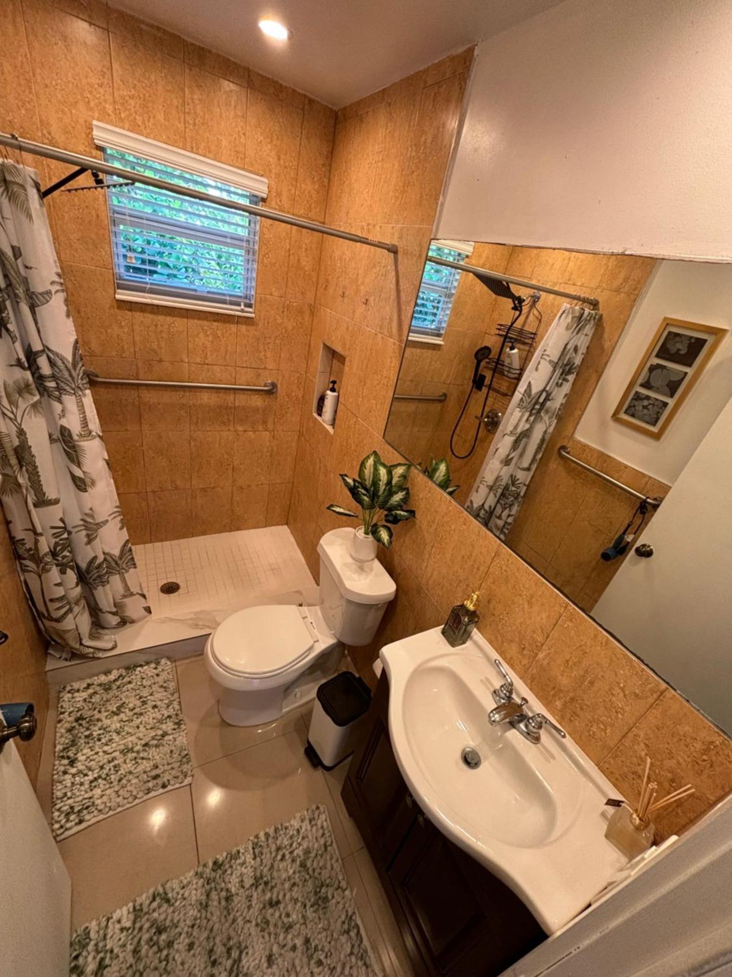 Deluxe Room In Best Location Miami In A 2 Bedrooms Unit - Parking, Laundry And Luggage Storage Exteriér fotografie